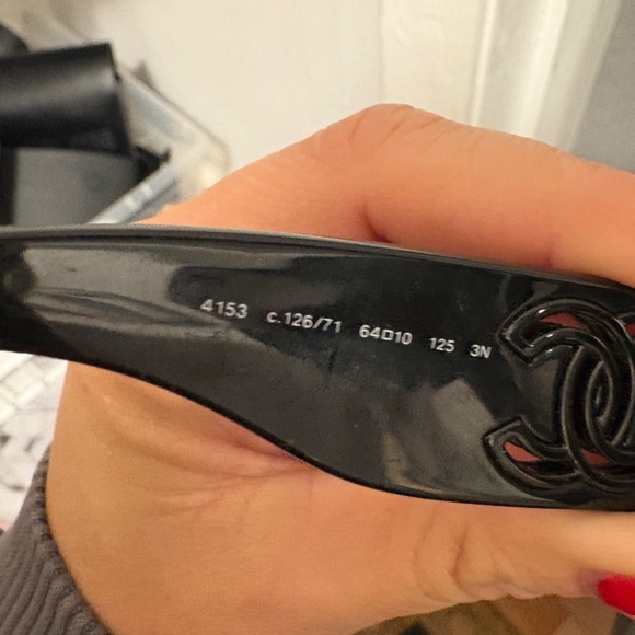 Chanel aviator sunglasses - Picture 7 of 7